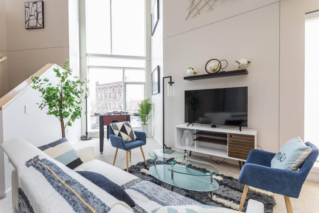 Upscale 3Br Penthouse By Cozysuites Indianapolis Eksteriør bilde