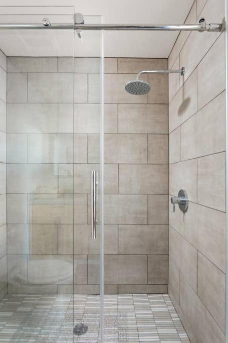 Upscale 3Br Penthouse By Cozysuites Indianapolis Eksteriør bilde